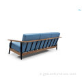 Reproduzione di divano di Hans Wegner Plank